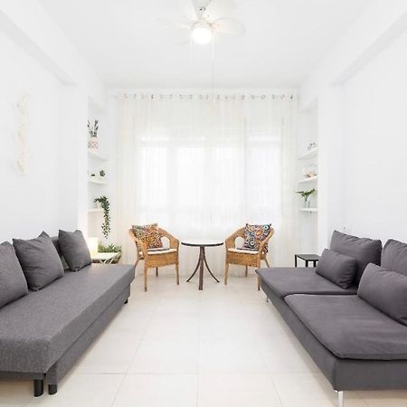 Suite Homes Santa Lucia Малага Экстерьер фото