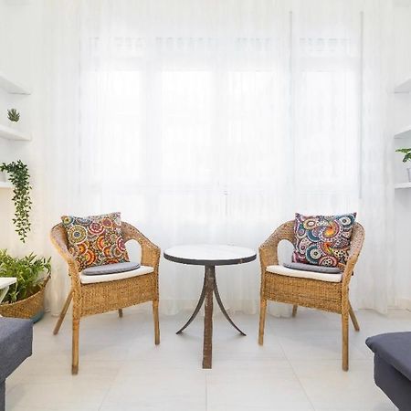 Suite Homes Santa Lucia Малага Экстерьер фото